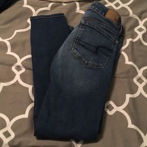 American Eagle Super Skinny Jeans (2 Short)